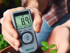 Affordable and Efficient Way to Keep Your Plants Thriving: Introducing the Raintrip Soil Meter for Just $14, Concept art for illustrative purpose, tags: der ihre für die - Monok